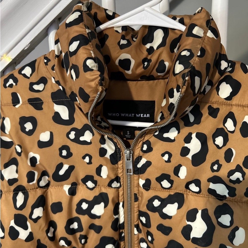 Puffer Jacket - Picture 3 of 4